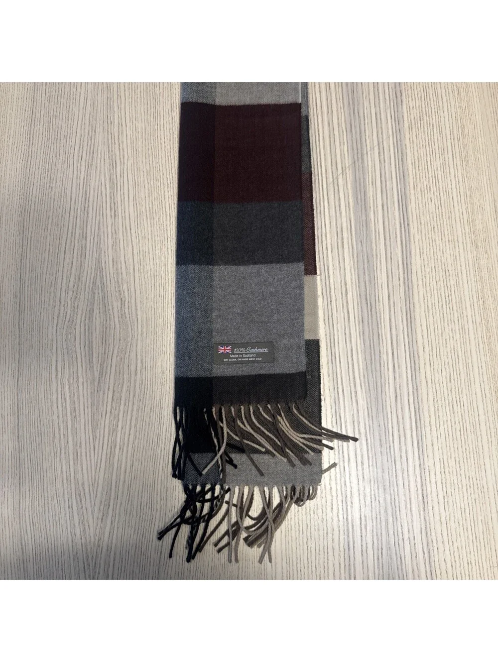 100% Cashmere Scarf Plaid Made in Scotland Gray Maroon Herringbone Fringe